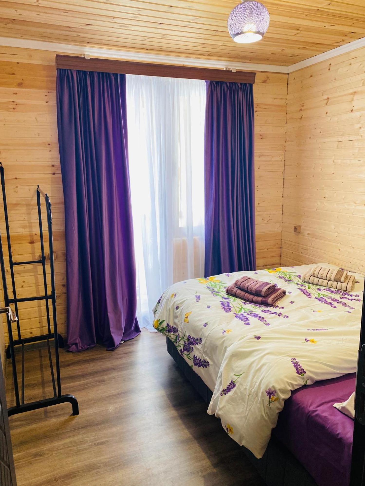 מסטיה Guesthouse Nene מראה חיצוני תמונה
